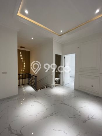 Dijual Rumah Mewah Elegan Dengan View Eksklusif di Joglo, Jakarta Barat Dijual Rumah Mewah Elegan Dengan View Eksklusif di Joglo, Jakarta Barat