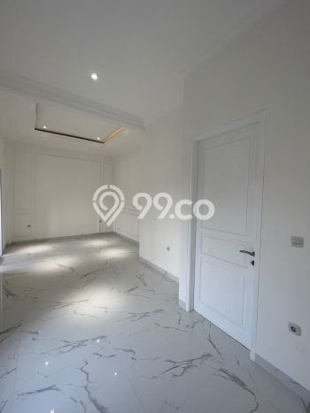 Dijual Rumah Mewah Elegan Dengan View Eksklusif di Joglo, Jakarta Barat Dijual Rumah Mewah Elegan Dengan View Eksklusif di Joglo, Jakarta Barat