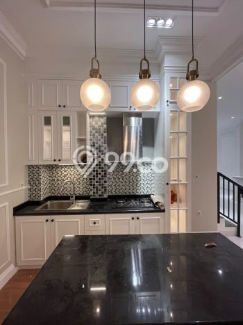 Dijual Rumah Mewah Elegan Dengan View Eksklusif di Joglo, Jakarta Barat Dijual Rumah Mewah Elegan Dengan View Eksklusif di Joglo, Jakarta Barat