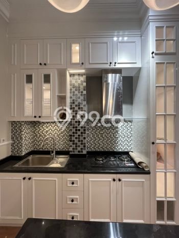 Dijual Rumah Mewah Elegan Dengan View Eksklusif di Joglo, Jakarta Barat Dijual Rumah Mewah Elegan Dengan View Eksklusif di Joglo, Jakarta Barat