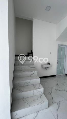 Kesempatan Memiliki Rumah LT 85m² / LB 97m² di Lokasi Strategis Green Lake City, Jakarta Barat Kesempatan Memiliki Rumah LT 85m² / LB 97m² di Lokasi Strategis Green Lake City, Jakarta Barat