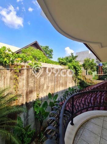 Jual Rumah Luas Elegan Dengan View Eksklusif di Lebak Bulus, Jakarta Selatan Jual Rumah Luas Elegan Dengan View Eksklusif di Lebak Bulus, Jakarta Selatan