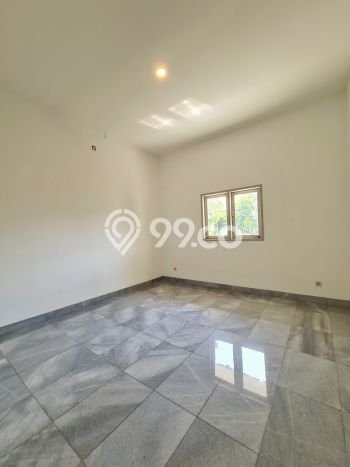 Jual Rumah Luas Elegan Dengan View Eksklusif di Lebak Bulus, Jakarta Selatan Jual Rumah Luas Elegan Dengan View Eksklusif di Lebak Bulus, Jakarta Selatan