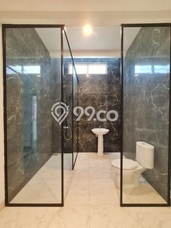 Jual Rumah Luas Elegan Dengan View Eksklusif di Lebak Bulus, Jakarta Selatan Jual Rumah Luas Elegan Dengan View Eksklusif di Lebak Bulus, Jakarta Selatan