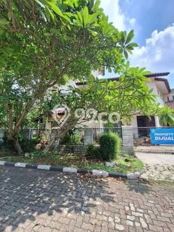 Siap Huni Rumah Mewah 4 Kamar di Cinere Dekat ke Mana Pun Siap Huni Rumah Mewah 4 Kamar di Cinere Dekat ke Mana Pun