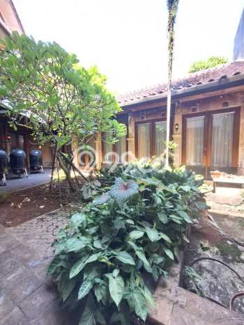 Siap Huni Rumah Mewah 4 Kamar di Cinere Dekat ke Mana Pun Siap Huni Rumah Mewah 4 Kamar di Cinere Dekat ke Mana Pun