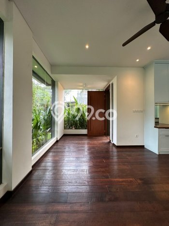 For Sale! Premium House LT 210m2 Desain Modern di Pejaten For Sale! Premium House LT 210m2 Desain Modern di Pejaten