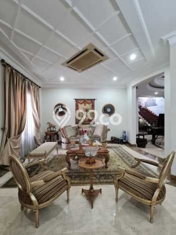For Sale! Luxury House LT 1300m2 Desain Elegan di Pondok Indah For Sale! Luxury House LT 1300m2 Desain Elegan di Pondok Indah