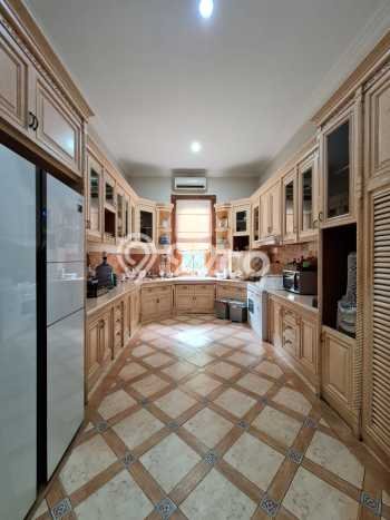 For Sale! Luxury House LT 1300m2 Desain Elegan di Pondok Indah For Sale! Luxury House LT 1300m2 Desain Elegan di Pondok Indah