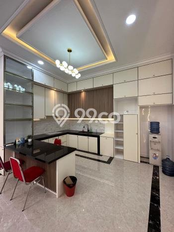 Dijual Cepat Rumah Favorit Siap Huni LB 170m2 di Jagakarsa, Jakarta Selatan Dijual Cepat Rumah Favorit Siap Huni LB 170m2 di Jagakarsa, Jakarta Selatan