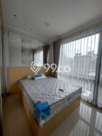 Rumah Modern 3 KT di Bintaro Tangerang Selatan Semi Furnished Rumah Modern 3 KT di Bintaro Tangerang Selatan Semi Furnished