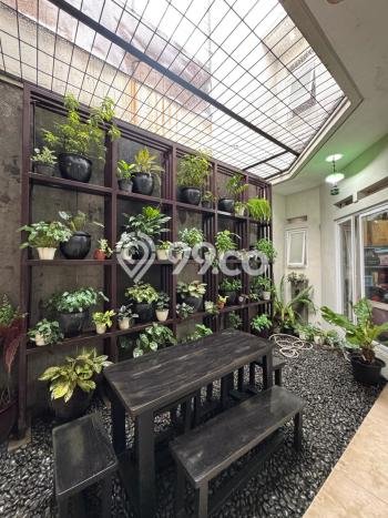Dijual Hunian Mewah dengan Fasilitas Sekitar Lengkap di Kebayoran Lama, Jakarta Selatan Dijual Hunian Mewah dengan Fasilitas Sekitar Lengkap di Kebayoran Lama, Jakarta Selatan