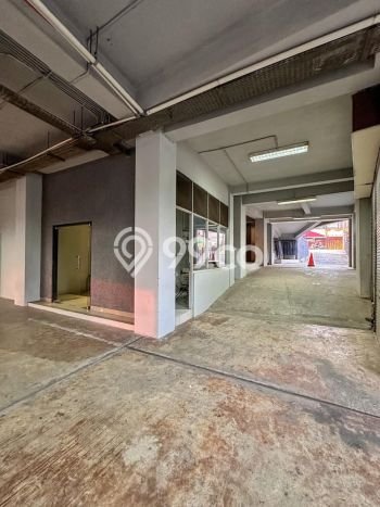 Unit Kantor Dijual di Tangerang Selatan LT 706m2 & LB 2110m2 Unit Kantor Dijual di Tangerang Selatan LT 706m2 & LB 2110m2