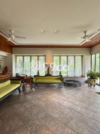 Rumah Elit Modern Siap Huni di Pondok Indah Jakarta Selatan Rumah Elit Modern Siap Huni di Pondok Indah Jakarta Selatan