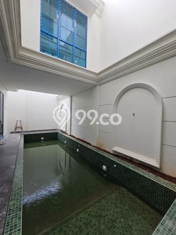 Siap Huni Hunian Elit 4 Kamar di Cilandak Dekat ke Mana Pun Siap Huni Hunian Elit 4 Kamar di Cilandak Dekat ke Mana Pun