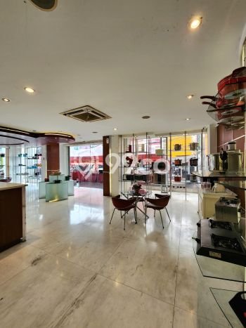 Unit Kantor Dijual di Kebayoran Baru Jakarta Selatan Luas Bangunan 1500m2 Unit Kantor Dijual di Kebayoran Baru Jakarta Selatan Luas Bangunan 1500m2