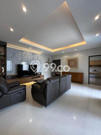 Ready to Use! Luxury House LT 364m2 Desain Modern di Mega Kuningan Ready to Use! Luxury House LT 364m2 Desain Modern di Mega Kuningan