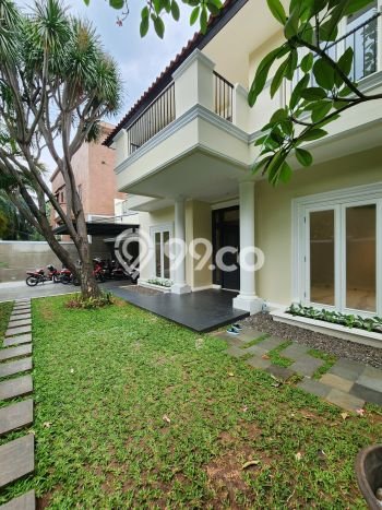 Hunian Mewah Siap Huni LT 983m2 di Kebayoran Baru, Jakarta Selatan Hunian Mewah Siap Huni LT 983m2 di Kebayoran Baru, Jakarta Selatan