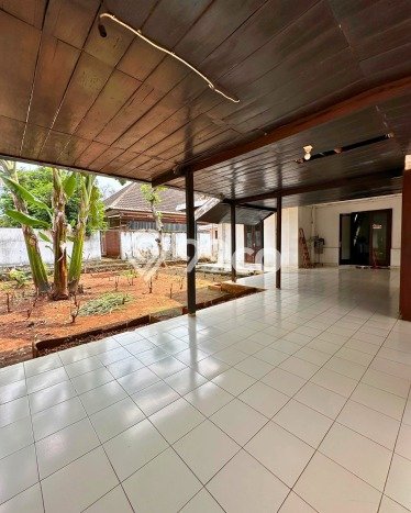 Best Deal Hunian Mewah Ideal dan Luas di Menteng, Jakarta Pusat Best Deal Hunian Mewah Ideal dan Luas di Menteng, Jakarta Pusat