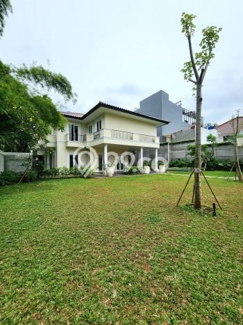Hunian Mewah Siap Huni LT 983m2 di Kebayoran Baru, Jakarta Selatan Hunian Mewah Siap Huni LT 983m2 di Kebayoran Baru, Jakarta Selatan