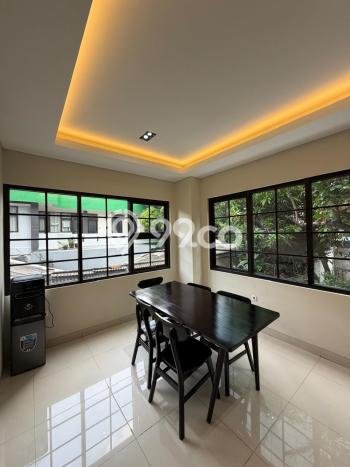 Rumah Kost Dijual Lokasi Menteng, Jakarta Pusat, 22 Kamar Tidur, 19 Kamar Mandi, 632m2 Rumah Kost Dijual Lokasi Menteng, Jakarta Pusat, 22 Kamar Tidur, 19 Kamar Mandi, 632m2