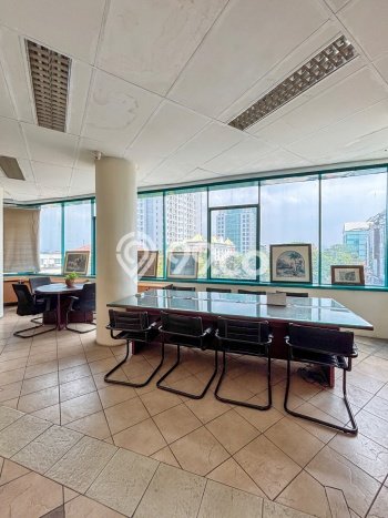 Ruko Bagus Dijual LB 1000m2 Lokasi Strategis Jakarta Selatan Area Cocok untuk Berbisnis Ruko Bagus Dijual LB 1000m2 Lokasi Strategis Jakarta Selatan Area Cocok untuk Berbisnis