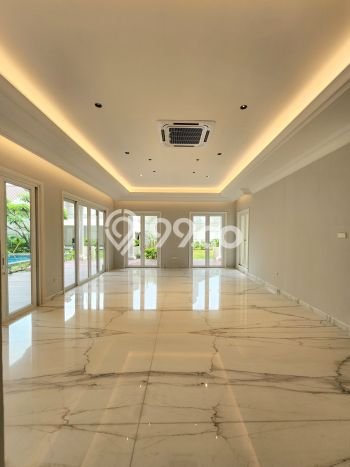 Hunian Mewah Siap Huni LT 983m2 di Kebayoran Baru, Jakarta Selatan Hunian Mewah Siap Huni LT 983m2 di Kebayoran Baru, Jakarta Selatan
