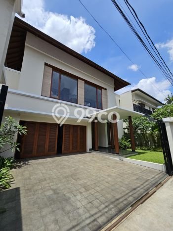 Jual Rumah Luas Elegan Dengan View Eksklusif di Cipete, Jakarta Selatan Jual Rumah Luas Elegan Dengan View Eksklusif di Cipete, Jakarta Selatan