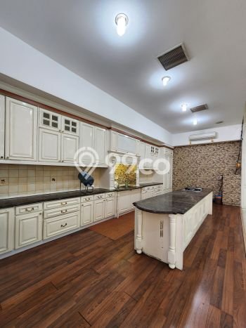 Unit Kantor Dijual di Kebayoran Baru Jakarta Selatan Luas Bangunan 1500m2 Unit Kantor Dijual di Kebayoran Baru Jakarta Selatan Luas Bangunan 1500m2