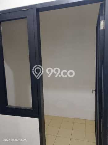 Disewakan! Rumah 3 Kamar Tidur &
3 Kamar Mandi di Bintaro, Tangerang Selatan Disewakan! Rumah 3 Kamar Tidur &
3 Kamar Mandi di Bintaro, Tangerang Selatan