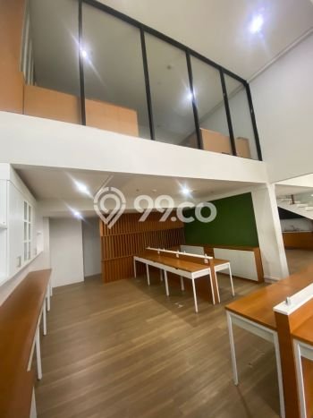 Unit Kantor disewakan di Pancoran Jakarta Selatan dengan LT 201m2 / LB 201m2 Unit Kantor disewakan di Pancoran Jakarta Selatan dengan LT 201m2 / LB 201m2