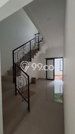 Rumah Modern Minimalis 4 Kamar Bisa Langsung Pindah di Cilodong Rumah Modern Minimalis 4 Kamar Bisa Langsung Pindah di Cilodong