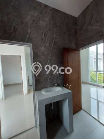 For Sale Hunian Rumah Nyaman 3 KT di Cibubur, Jakarta Timur For Sale Hunian Rumah Nyaman 3 KT di Cibubur, Jakarta Timur