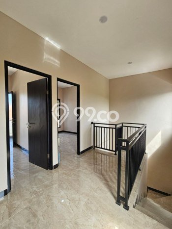 For Sale Rumah 3 Kamar Lokasi Ideal Nyaman dan Strategis di Ciracas For Sale Rumah 3 Kamar Lokasi Ideal Nyaman dan Strategis di Ciracas