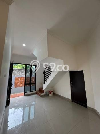 For Sale Rumah 3 Kamar Lokasi Ideal Nyaman dan Strategis di Cilodong For Sale Rumah 3 Kamar Lokasi Ideal Nyaman dan Strategis di Cilodong