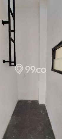 For Sale Rumah 3 Kamar Lokasi Ideal Nyaman dan Strategis di Beji For Sale Rumah 3 Kamar Lokasi Ideal Nyaman dan Strategis di Beji