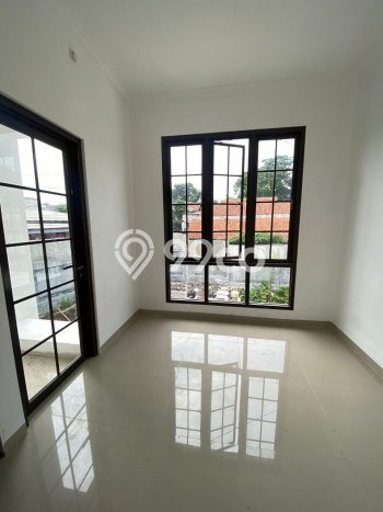 Rumah Modern Cantik 3 KT Bisa Langsung Pindah di Cinere Rumah Modern Cantik 3 KT Bisa Langsung Pindah di Cinere