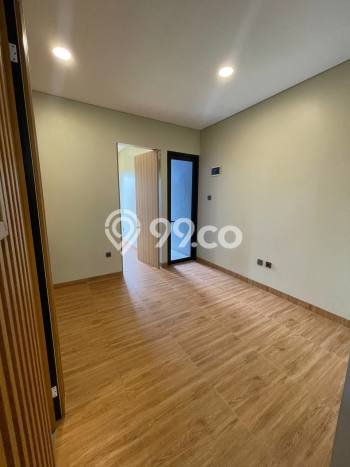 For Sale Rumah 4 Kamar Lokasi Strategis Nyaman dan Strategis di Limo For Sale Rumah 4 Kamar Lokasi Strategis Nyaman dan Strategis di Limo
