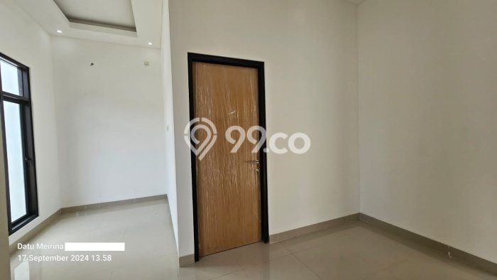 Dijual Hunian Rumah Terawat 3 Kamar di Cibubur, Depok Dijual Hunian Rumah Terawat 3 Kamar di Cibubur, Depok