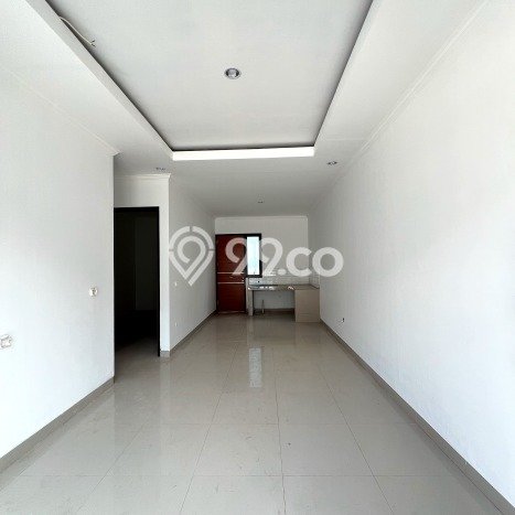 Dijual Hunian Rumah Terawat 4 Kamar di Cibubur, Depok Dijual Hunian Rumah Terawat 4 Kamar di Cibubur, Depok
