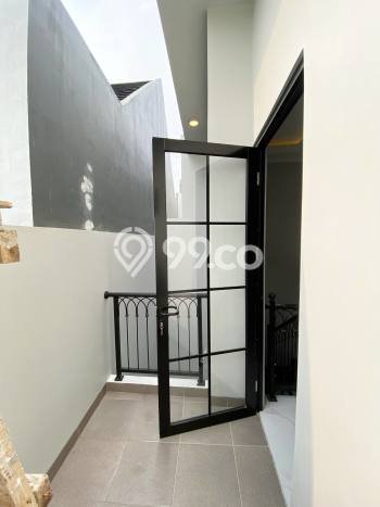 Dijual Cepat Rumah Bagus Siap Huni LB 80m2 di Cilodong, Depok Dijual Cepat Rumah Bagus Siap Huni LB 80m2 di Cilodong, Depok