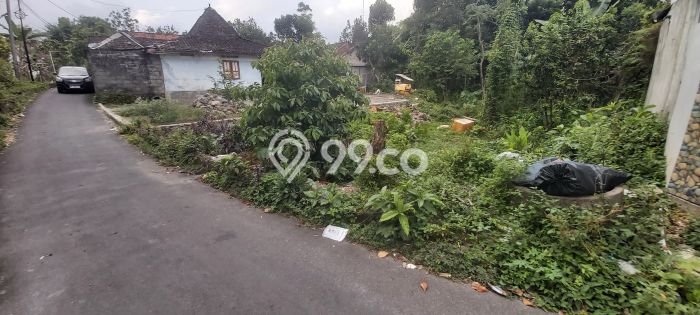 Jual Tanah Area Berkembang di Ngaglik, Luas 120m2m², Dekat Transportasi Jual Tanah Area Berkembang di Ngaglik, Luas 120m2m², Dekat Transportasi
