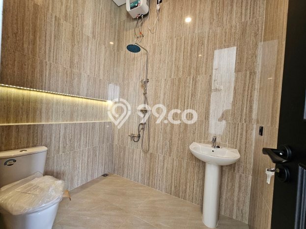 Rumah Elit Modern Siap Huni di Maguwoharjo Yogyakarta Rumah Elit Modern Siap Huni di Maguwoharjo Yogyakarta