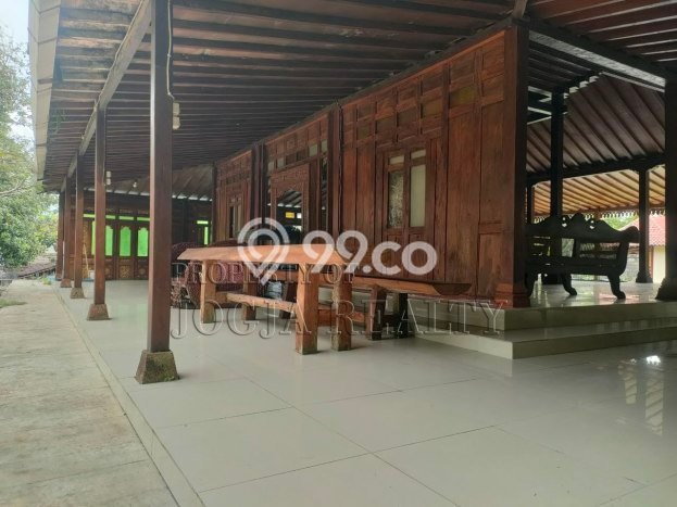 For Sale! Vila di Cangkringan, Ukuran 2050m2m², Dekat ke Pusat Kota For Sale! Vila di Cangkringan, Ukuran 2050m2m², Dekat ke Pusat Kota