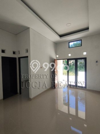 Jual Rumah Murah Meriah Kasihan Punya 2 KT & LT 100m2 Jual Rumah Murah Meriah Kasihan Punya 2 KT & LT 100m2