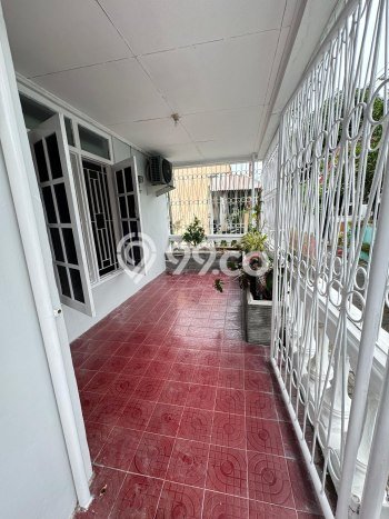 Hunian Cantik Minimalis Lb 150m2 di Mergangsan, Yogyakarta Hunian Cantik Minimalis Lb 150m2 di Mergangsan, Yogyakarta