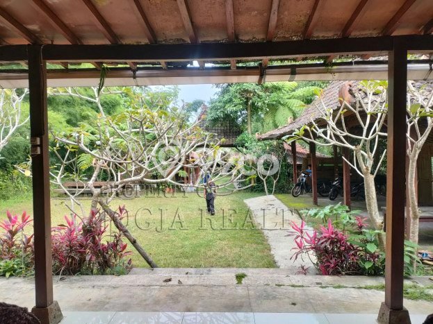 For Sale! Vila di Cangkringan, Ukuran 2050m2m², Dekat ke Pusat Kota For Sale! Vila di Cangkringan, Ukuran 2050m2m², Dekat ke Pusat Kota