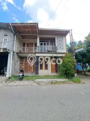 Disewakan! Rumah 3 Kamar Tidur &
3 Kamar Mandi di Plered, Bantul Disewakan! Rumah 3 Kamar Tidur &
3 Kamar Mandi di Plered, Bantul