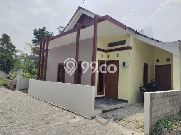 Jual Rumah Harga Miring Kalasan Punya 2 KT & LT 94m2 Jual Rumah Harga Miring Kalasan Punya 2 KT & LT 94m2