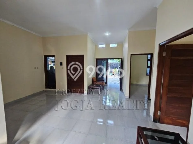 Rumah Strategis Modern Lb 55m2 di Umbulharjo, Yogyakarta Rumah Strategis Modern Lb 55m2 di Umbulharjo, Yogyakarta